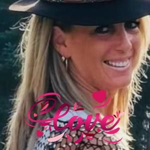 Meet your Posher, Manon